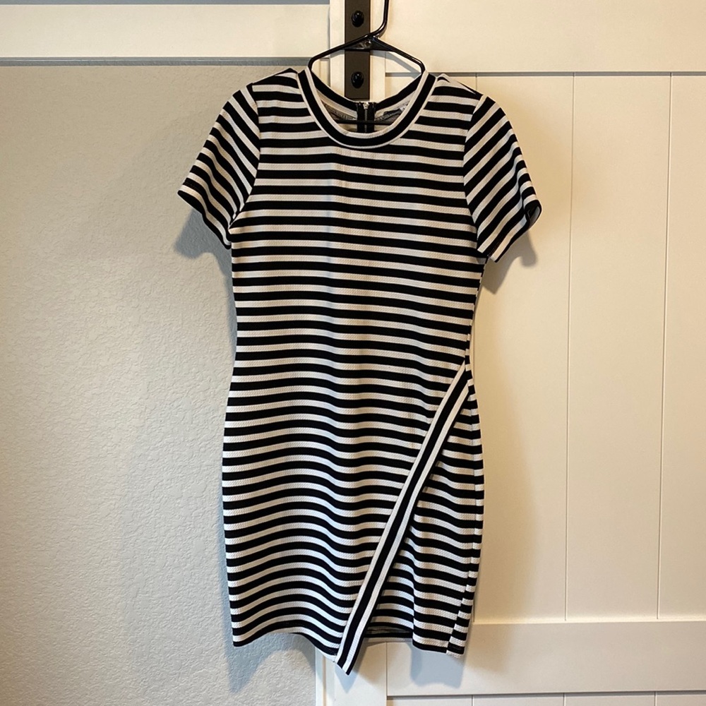 Black and white Ezra dress